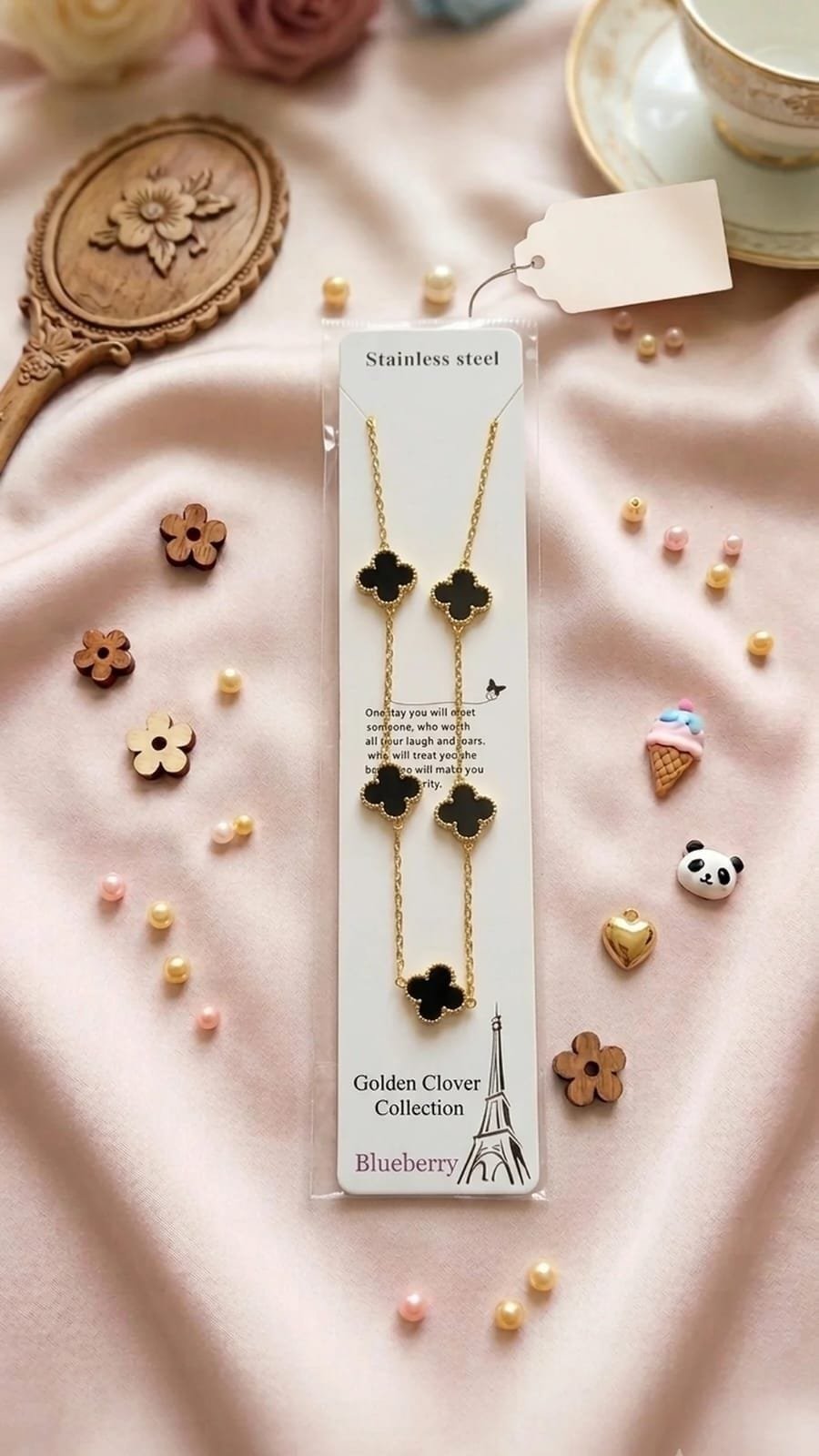 Clove Black Necklace